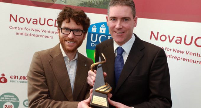 OxyMem co-founders receive the NovaUCD 2015 Innovation Award